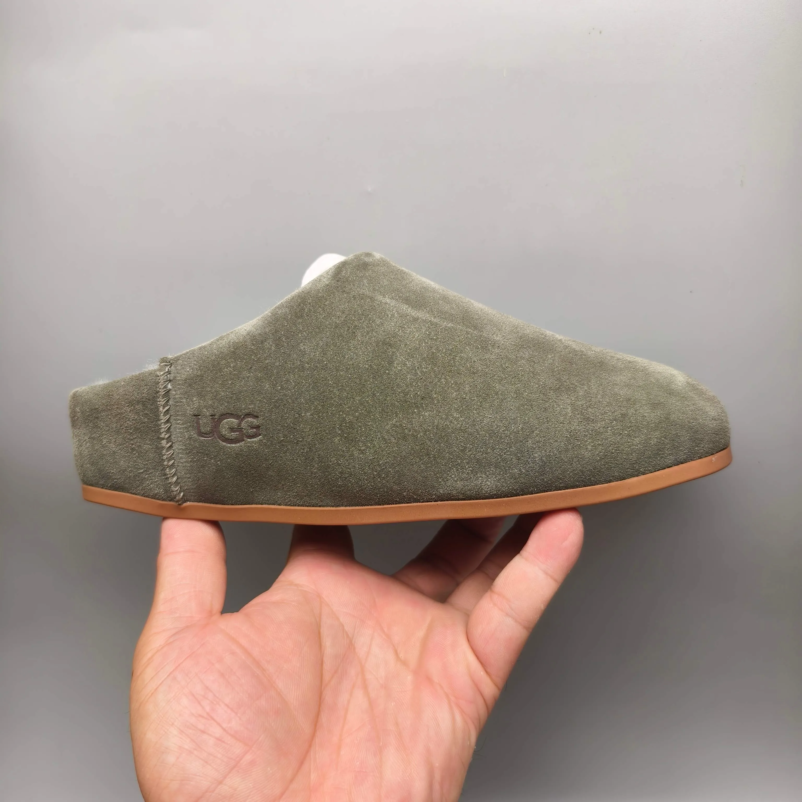 💰440 UGG sheepskin all-in-one snow boots 1390 home slip-on casual shoes Color: Maroon Black Sand Green Matching Size: 35-40